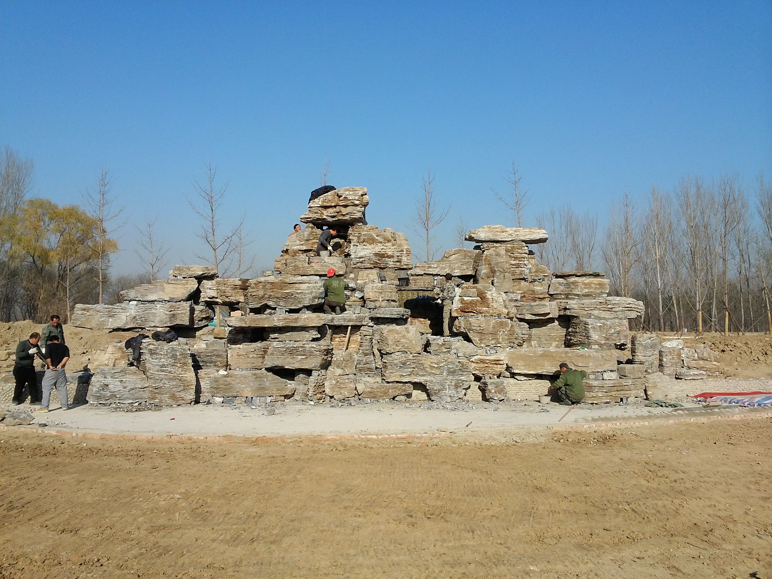 景觀(guān)假山施工現場(chǎng) (12)